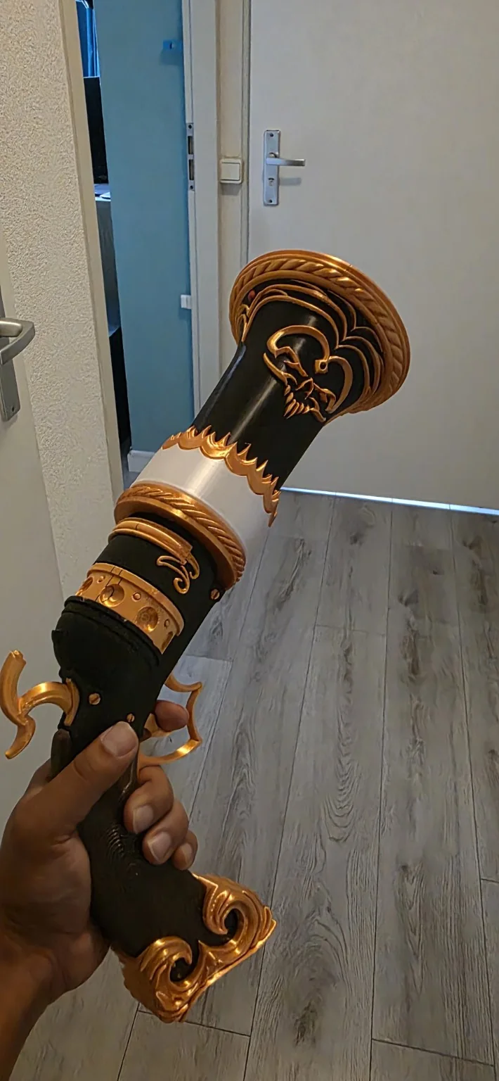Black and gold cosplay prop project photo 4